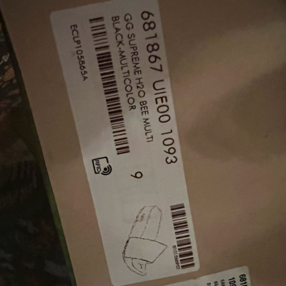 Authentic Mens Gucci GG supreme H2O Bee slides - Picture 7 of 7